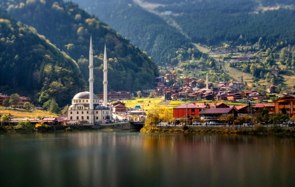 Karadeniz Turu | Yaylalar, Uzungöl ve Batum Gezisi 2026