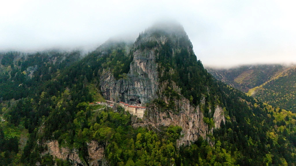 Karadeniz Turu | Yaylalar, Uzungöl ve Batum Gezisi 2026