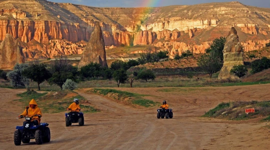 Kapadokya Günbatımı ATV Turu | Peri Bacaları ve Vadilerde ATV Safari