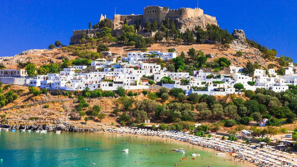 Rodos Adası Gezi Rehberi: Tarih, Deniz ve Ege'nin Büyüsü Bir Arada