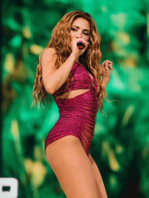 Shakira Konseri Dahil Turlar