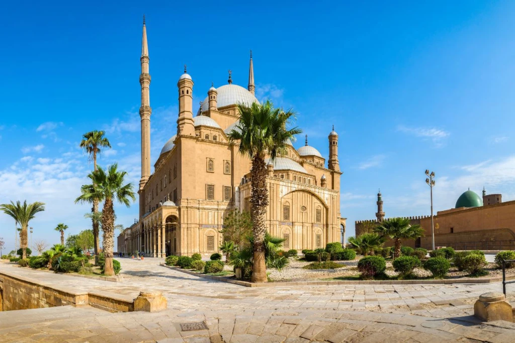 Shakira Konseri Dahil Sharm El Sheikh-Kahire Turu Ajet Havayolları ile 7 Gece 8 Gün
