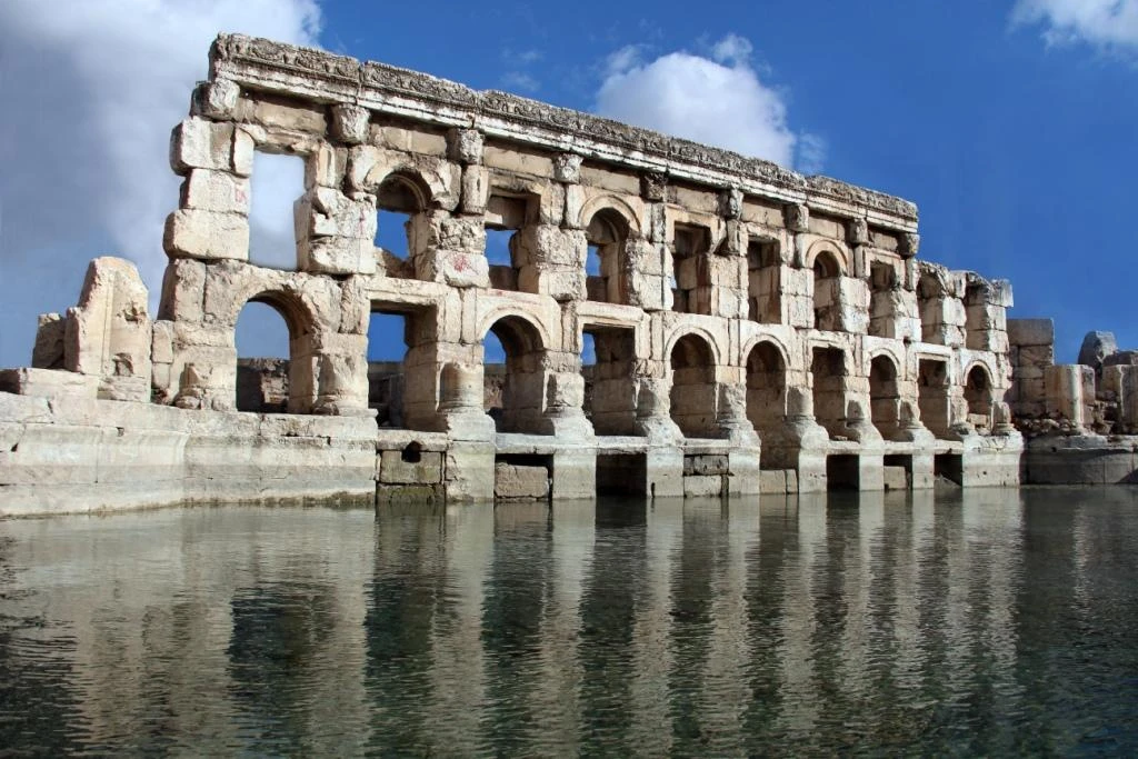 3-tägige Basilika-Thermen-Tour ab Istanbul | Entdecken Sie die römischen Bäder von Sarikaya