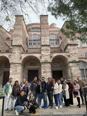 Tour Privado de Estambul con Entradas Incluidas | Santa Sofía, Topkapi y Basílica Cisterna