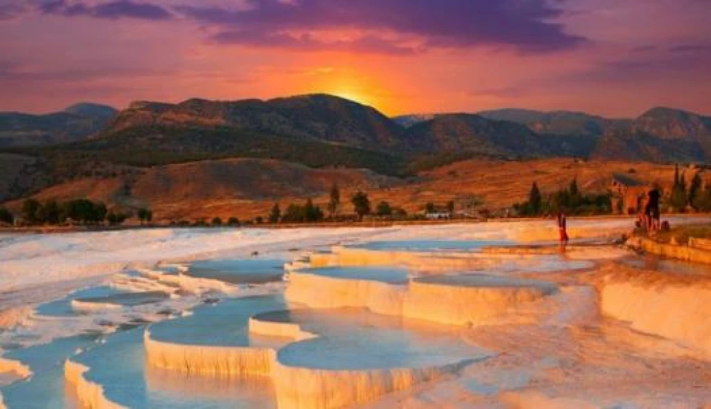 Lavanta Bahçeleri - Pamukkale - Salda Turu I 1 Gece Otel Konaklamalı