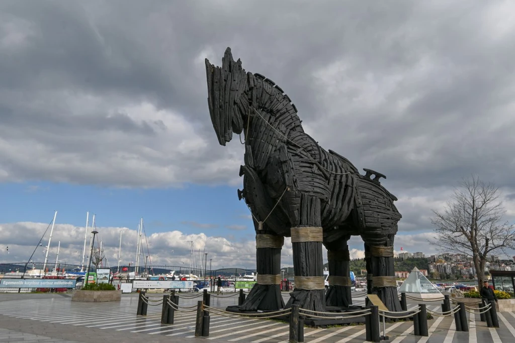 5-Day Istanbul, Gallipoli, Troy, Pergamon, Ephesus & Pamukkale Tour