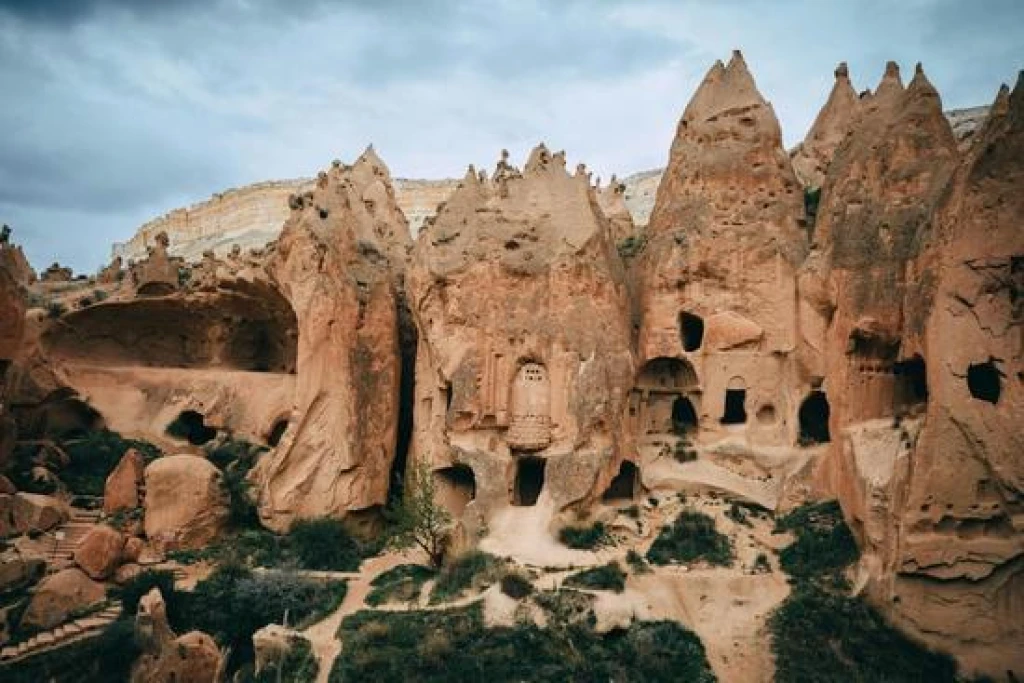 1 Gece Temenni Evi Cave Otel konaklamalı Kapadokya Turu 