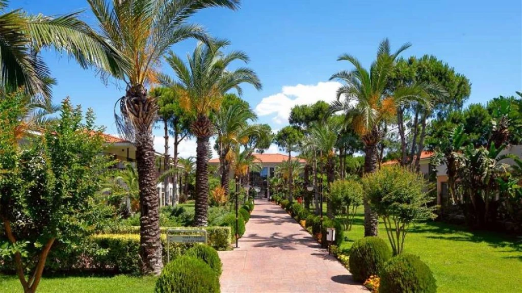 Şah İnn Paradise