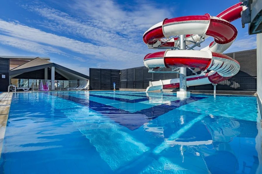 Algora Halal Hotel 