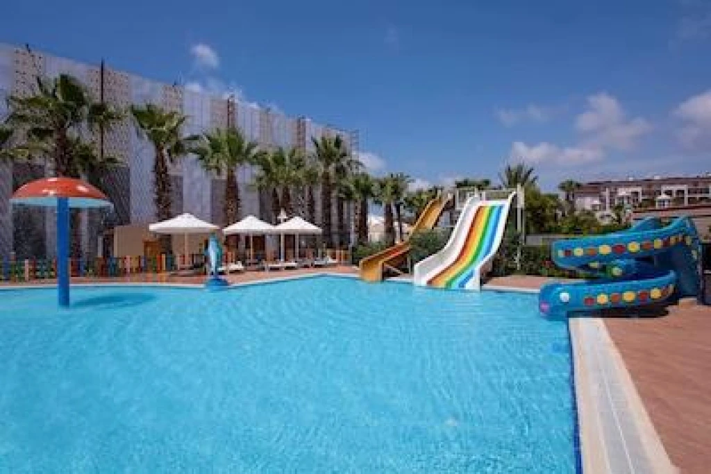 Selge Beach Resort Spa