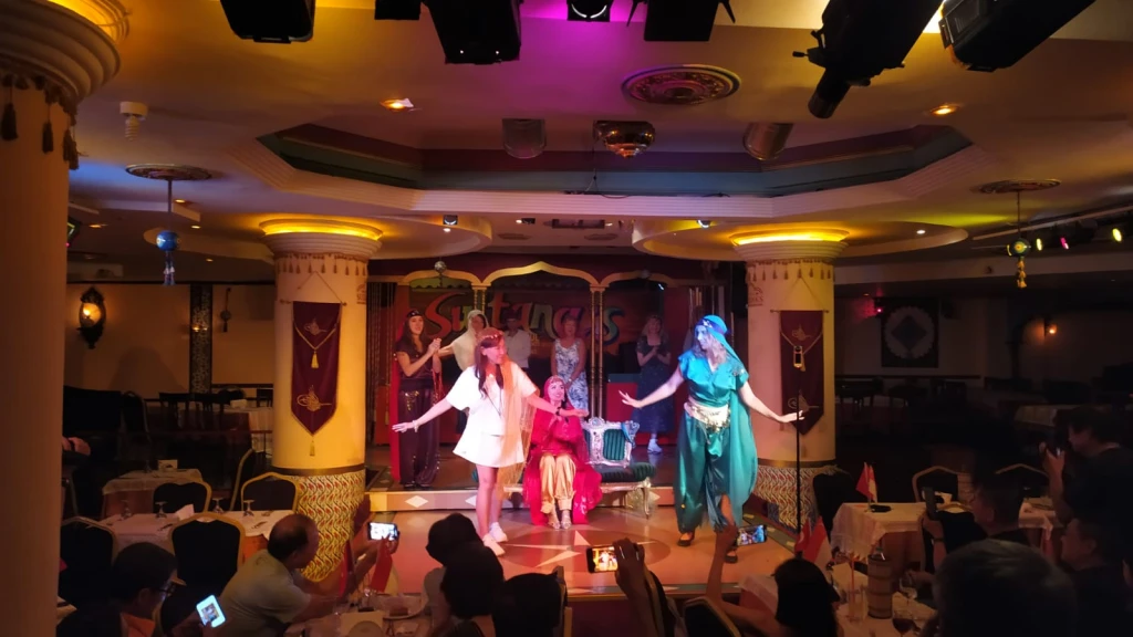 Dîner Spectacle Sultana’s – Les 1001 Nuits