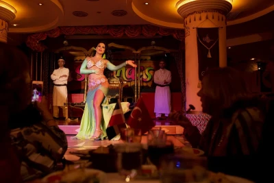 Dîner Spectacle Sultana’s – Mille et Une Nuits