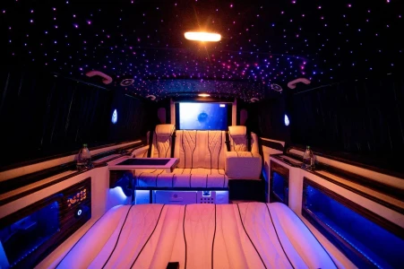 Transfert VIP privé – SAW ↔ Hôtel / Airbnb