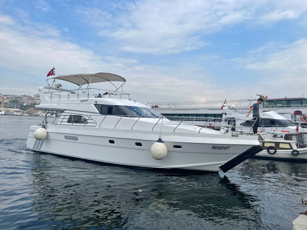 Yacht Privé sur le Bosphore