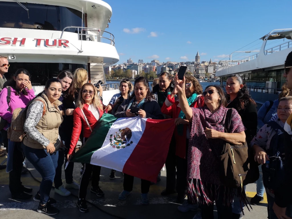 Tour por el Bósforo: Entre Europa y Asia