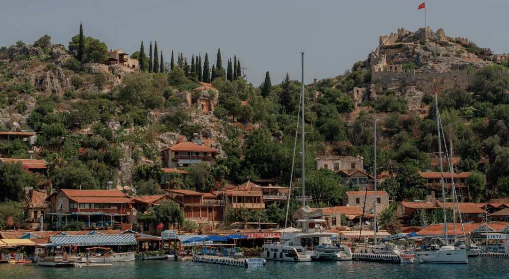 KEKOVA BATIK KENT TEKNE TURU