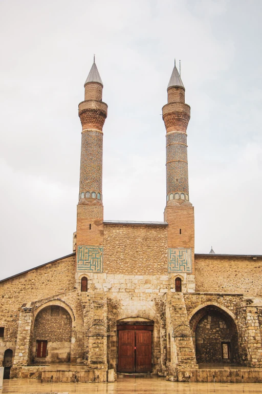 UÇAKLI KARADENİZ -BATUM TURU