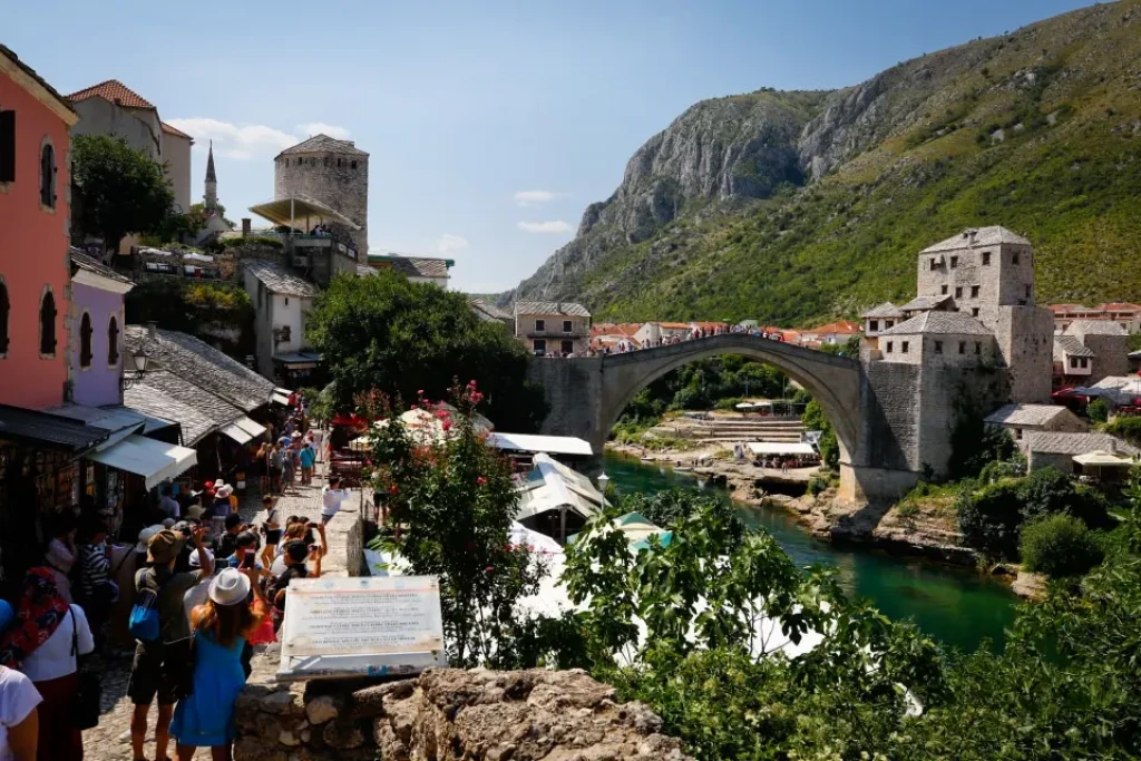 VİZESİZ UÇAKLI BALKAN TURU  (8 Gün 7 Gece)