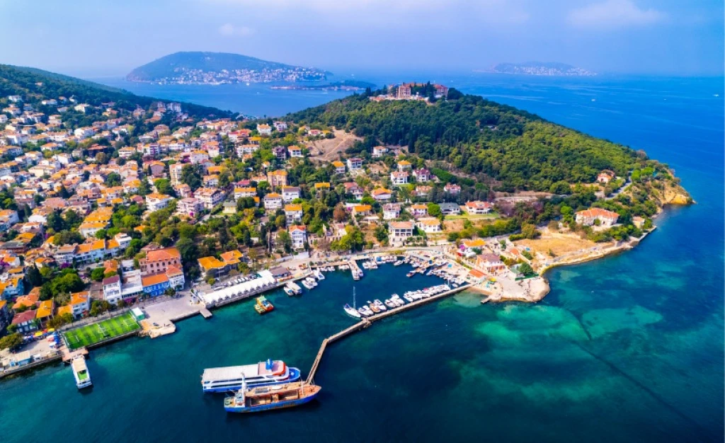 2 GECE KONAKLAMALI ADALAR DAHİL İSTANBUL TURU
