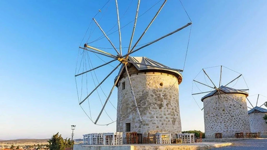 Kuşadası Çeşme Ayvalık Turu / 2 Gece Otel Konaklamalı / İstanbul Çıkışlı