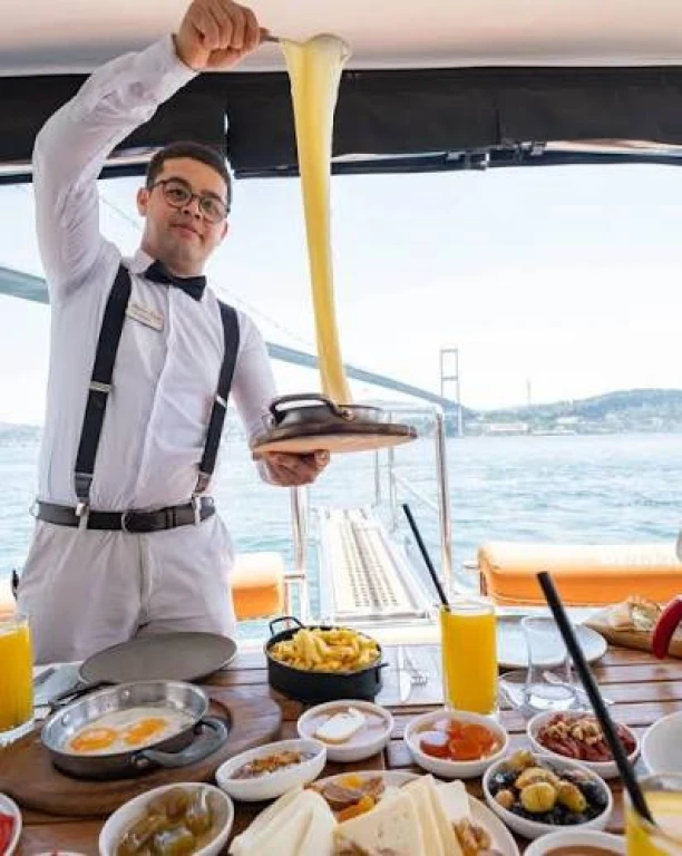 Croisière Matinale avec Petit-déjeuner