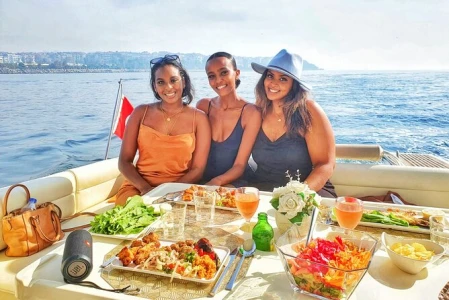 Croisière de l'Après-midi avec Déjeuner