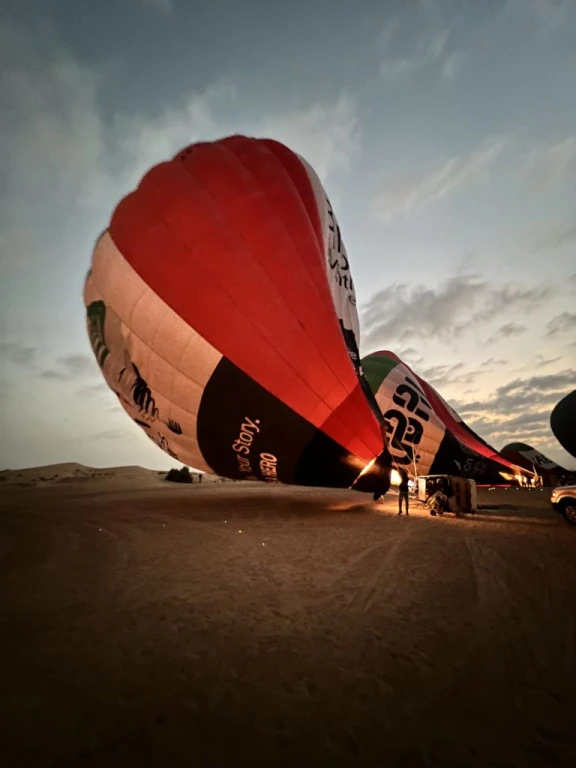 'Dubai Hot Air Balloon Tour – Standard & Magical | Sunrise in the Desert'