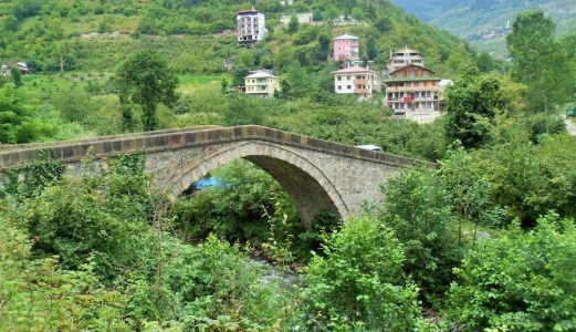 Uçaklı Doğu Karadeniz Batum Tiflis Kars Erzurum Turu (5 Gece Otel Konaklamalı)