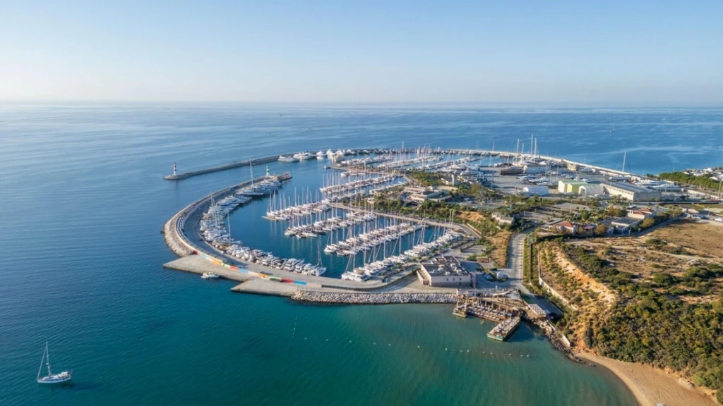 5 Days Didim, Lake Bafa, Herakleia & Panionion Tour from Istanbul