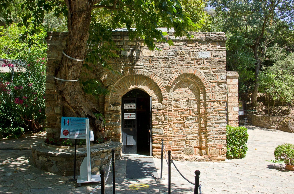 4 Days Ephesus, Teos Ancient City & House of the Virgin Mary Tour from Istanbul