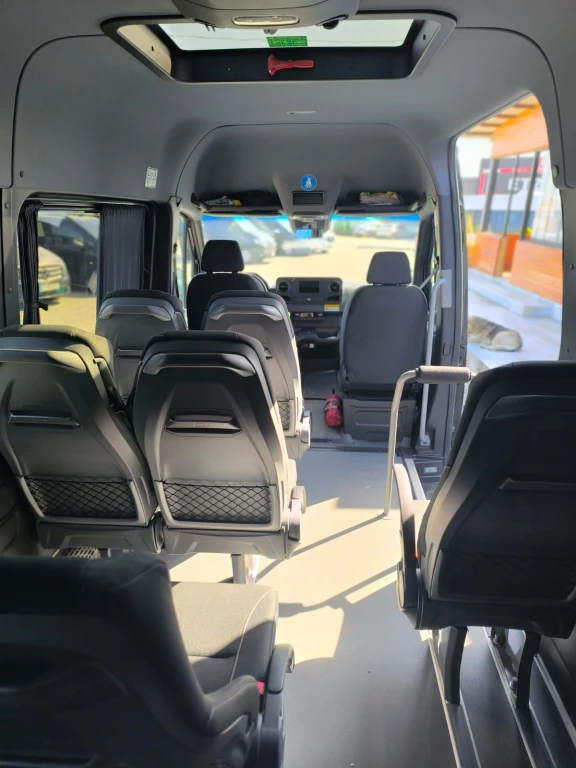 Transfert XL VIP privé – SAW ↔ Hôtel / Airbnb