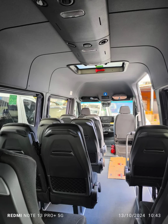 Transfert XL VIP privé – SAW ↔ Hôtel / Airbnb