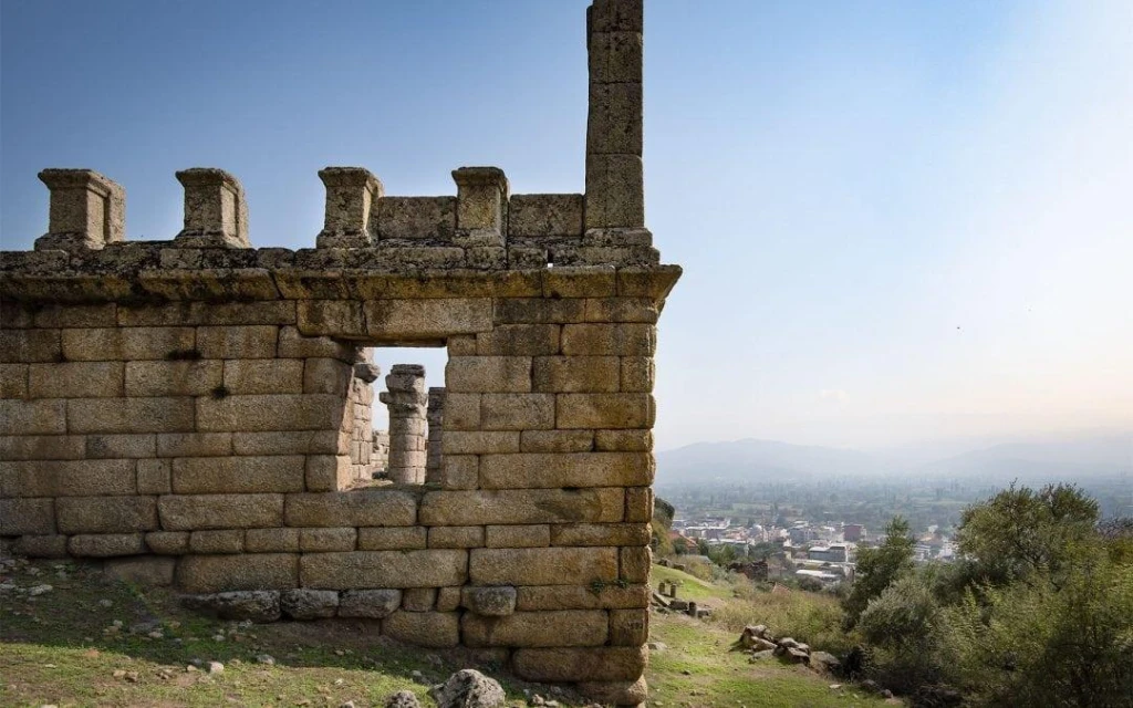 5-Hari Jelajah Warisan Caria dari Istanbul: Alinda, Alabanda, Labraunda & Kusadasi
