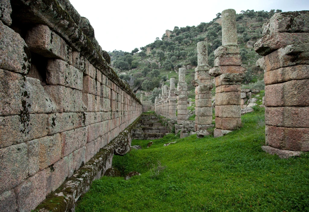 5-Hari Jelajah Warisan Caria dari Istanbul: Alinda, Alabanda, Labraunda & Kusadasi