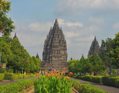 Endonezya Malezya Bali Turu 12 Gün