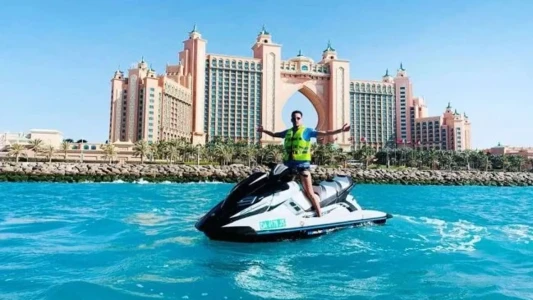 Dubai Harbour'dan Jet Ski Turu 1.000 CC 30 Dakika