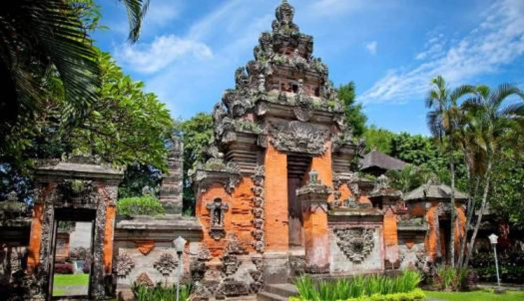 ELEGANT BALİ & UBUD