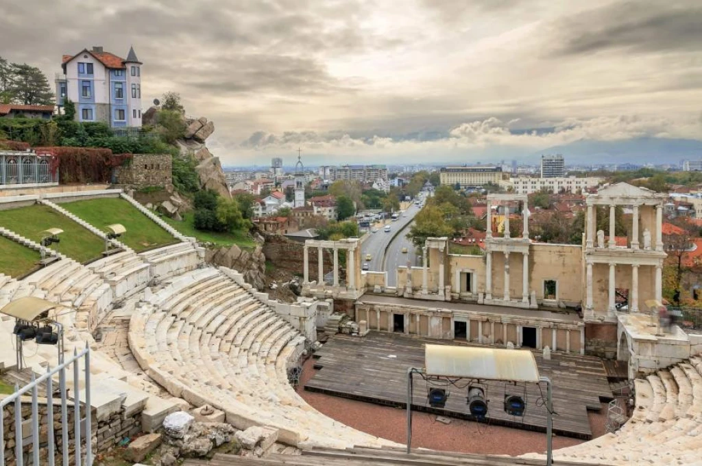 Bulgaristan Sofya–Plovdiv Turu | Lüks Otobüsle Her Cuma Çıkışlı