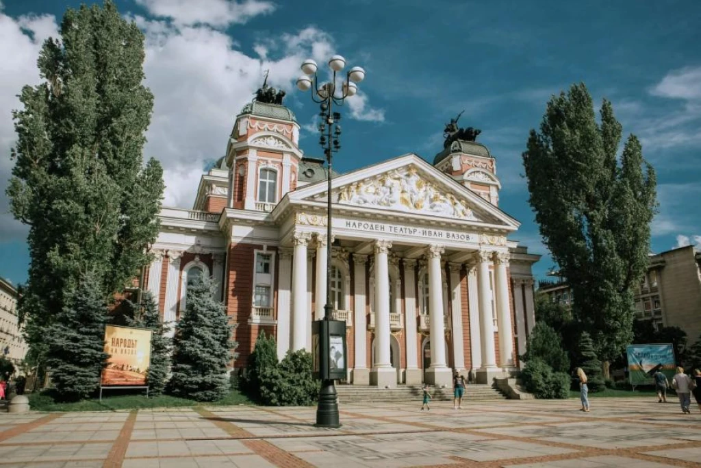 Bulgaristan Sofya–Plovdiv Turu | Lüks Otobüsle Her Cuma Çıkışlı
