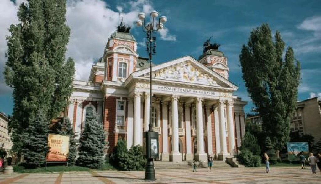 Bulgaristan Sofya–Plovdiv Turu | Lüks Otobüsle Her Cuma Çıkışlı