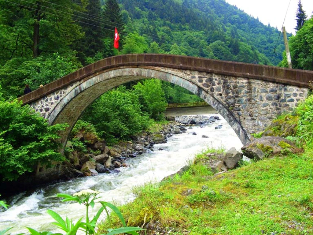 2 Gece 3 Gün Karadeniz Yaylaları Turu