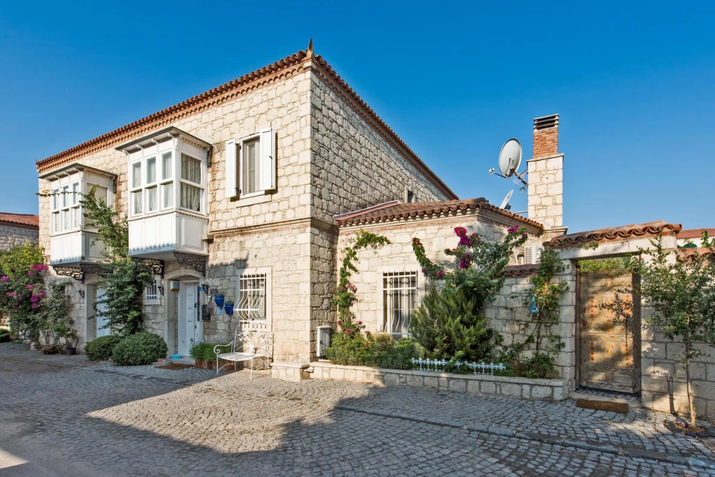Alacati, Cesme, Urla & Ephesus Tour