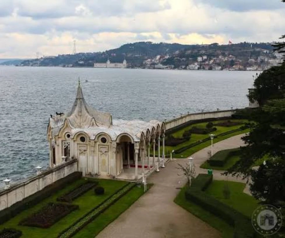 One-day Istanbul Palaces Tour 🏛️