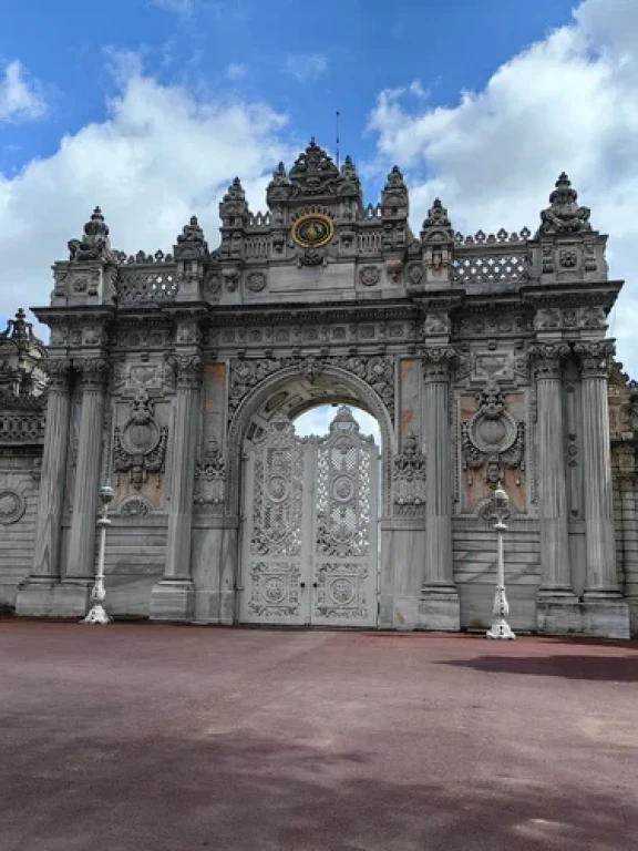 One-day Istanbul Palaces Tour 🏛️