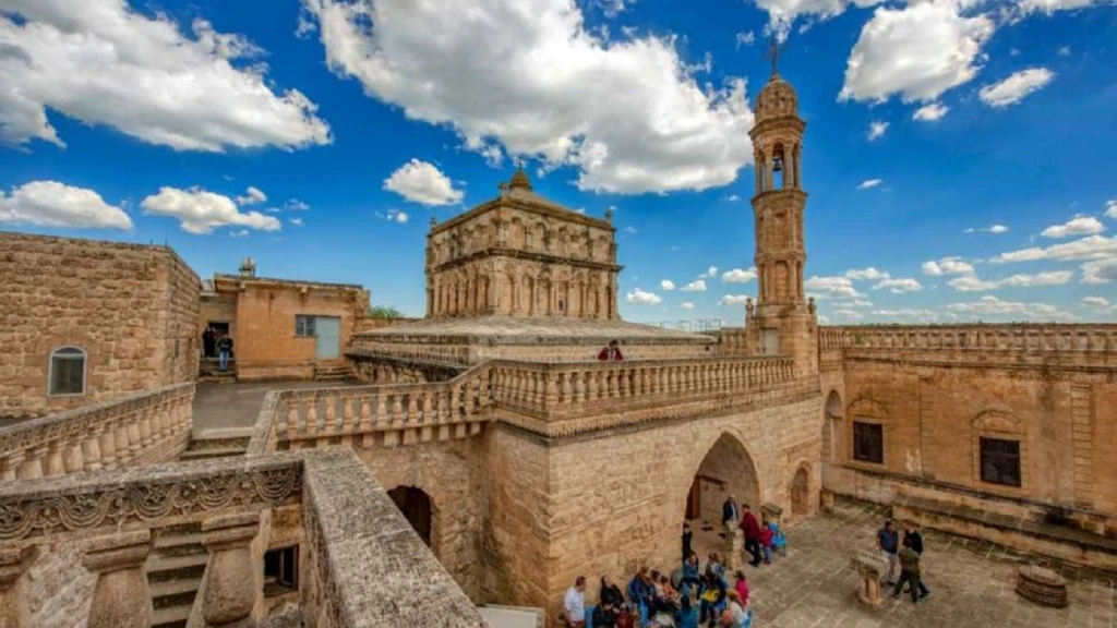 Uçaklı Uzak Şehir Mardin Midyat Turu / 2 Gece Otel Konaklamalı / İstanbul Çıkışlı