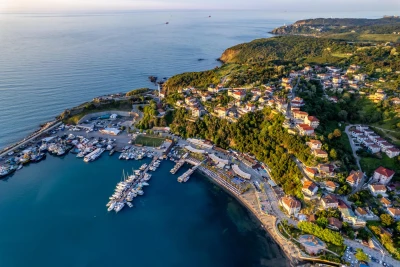 Escapada al atardecer de Poyrazköy: experiencia privada en la hora dorada del Bósforo y el mar Negro