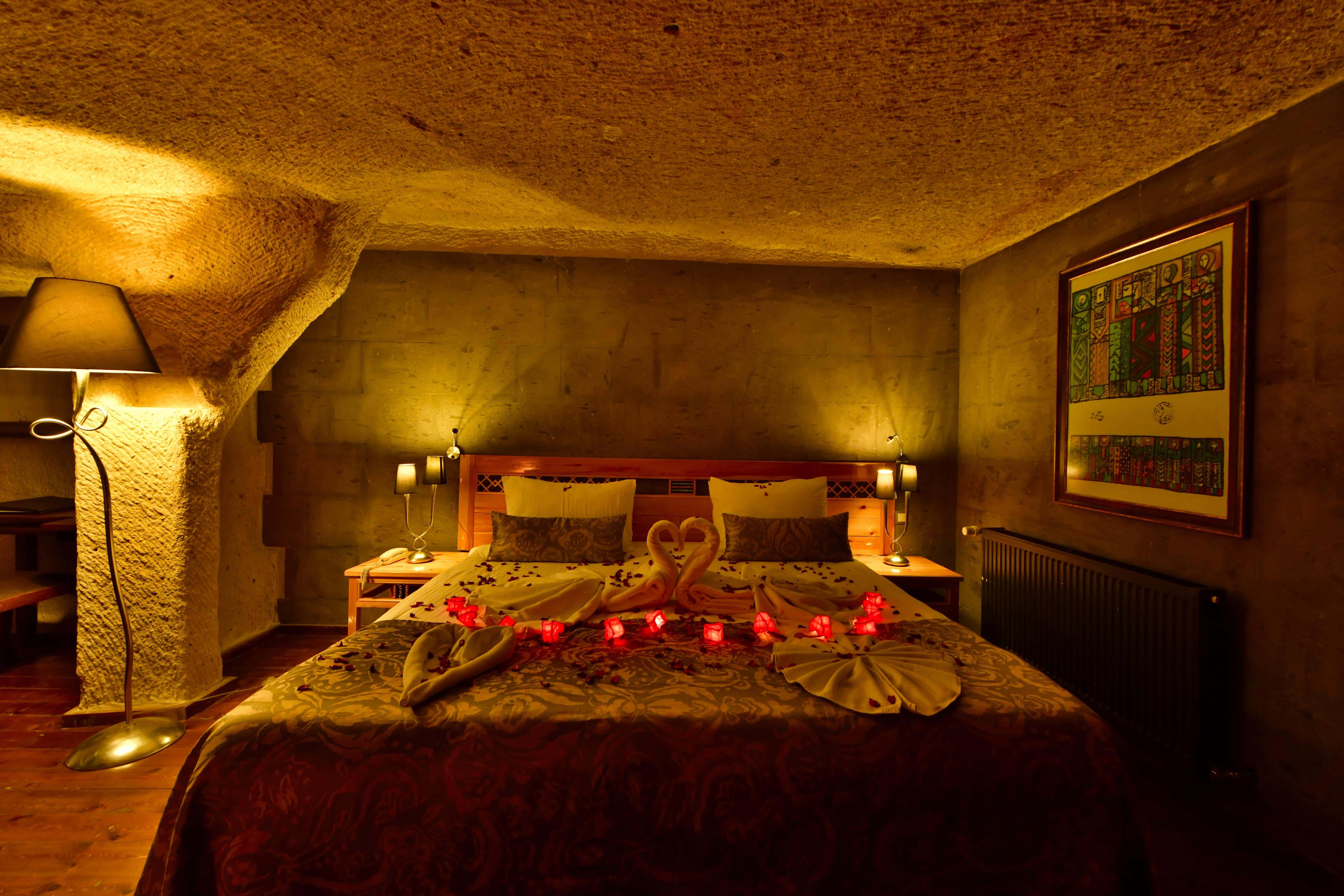 Cappadocia Honeymoon Tour: Love in the Sky