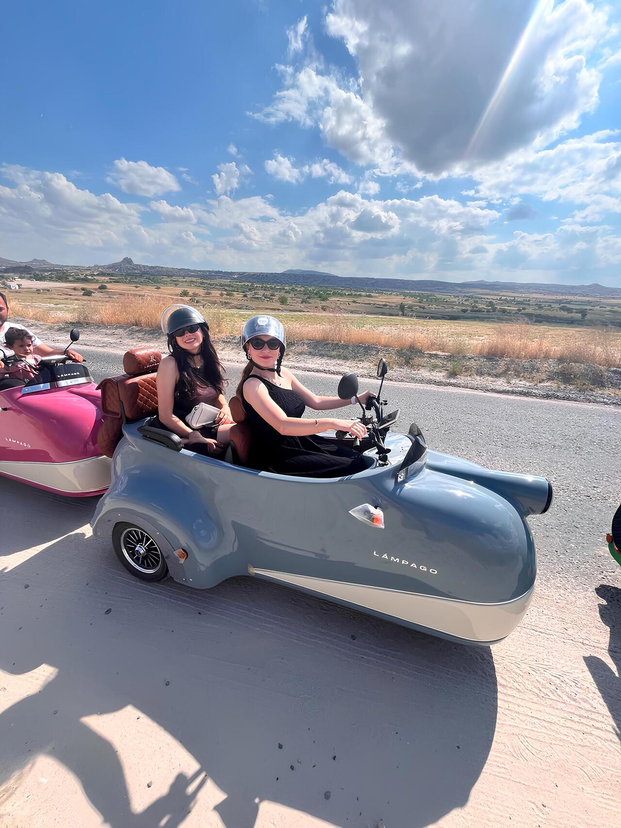 Cappadocia: Vintage Trike Bike Sunset Tour Experience