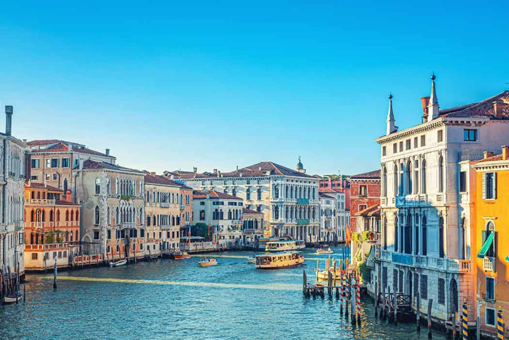 İTALYA İKONLARI TURU Pegasus Havayolları ile 4 gece Sabah Bergamo Gidiş – Akşam Roma Dönüş