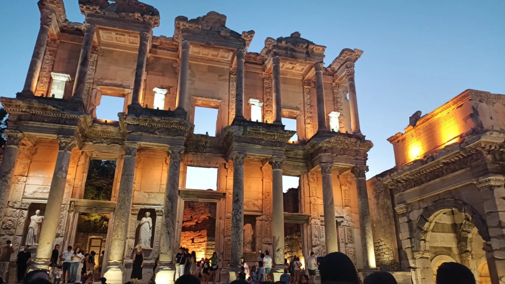 Ephesus Night Museum Experience
